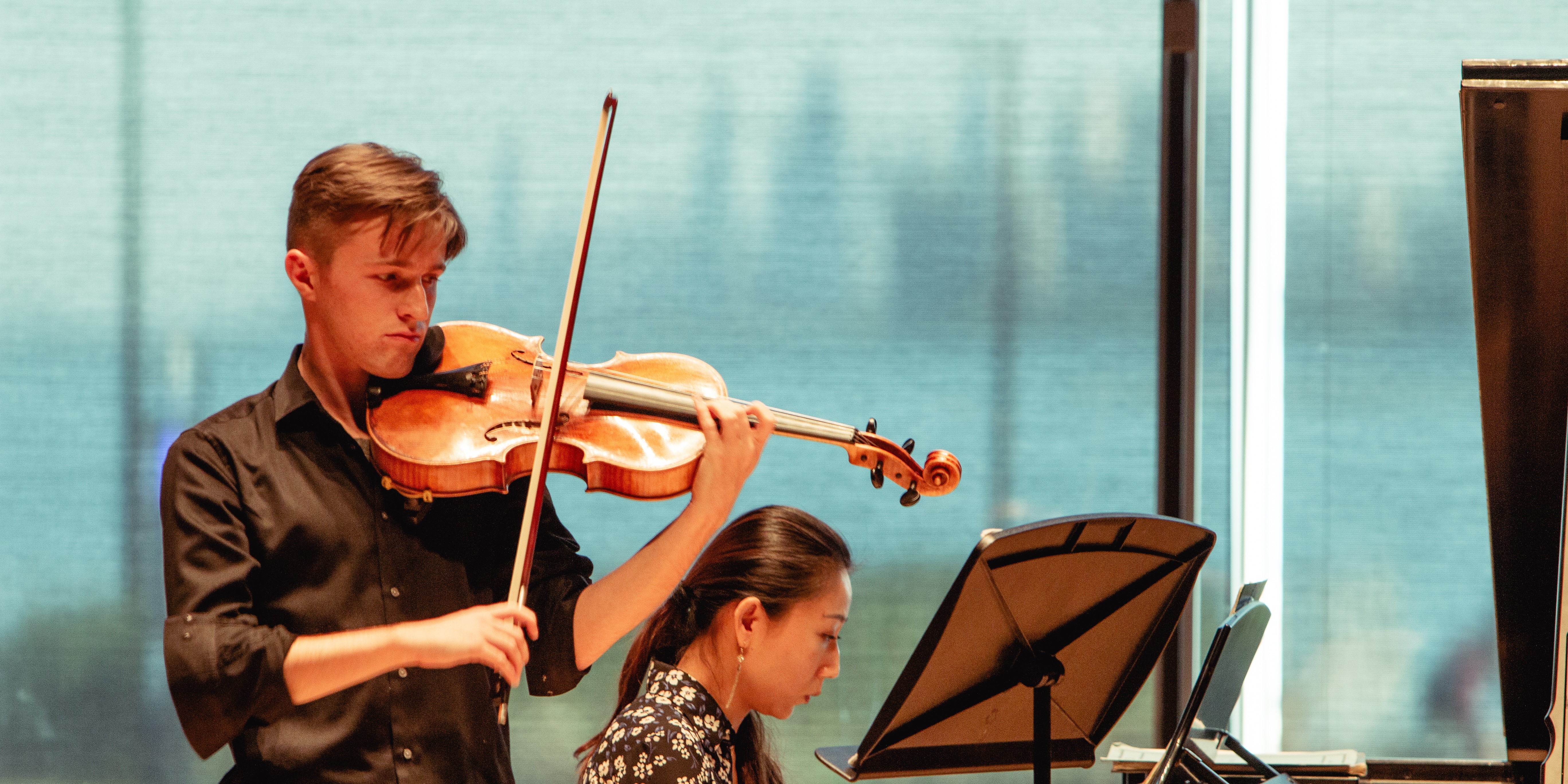 Derrick performing in the masterclass
